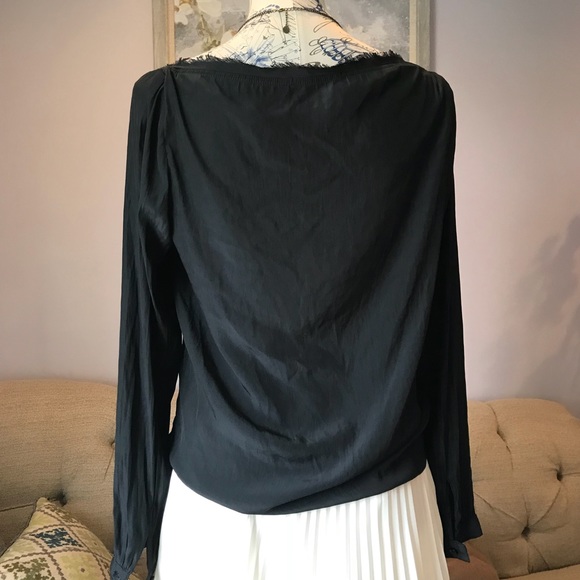 Calvin Rucker wrap top - Picture 3 of 6